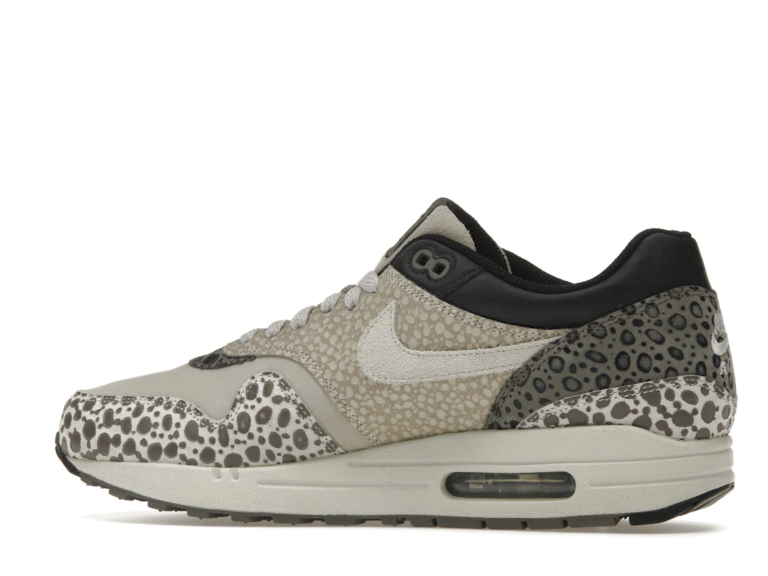 Vue 21 de Nike Air Max 1 Grey Safari