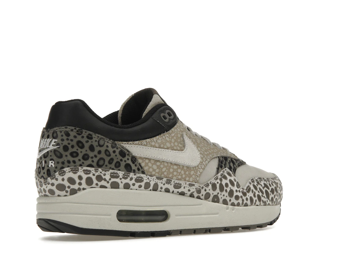 Vue 33 de Nike Air Max 1 Grey Safari