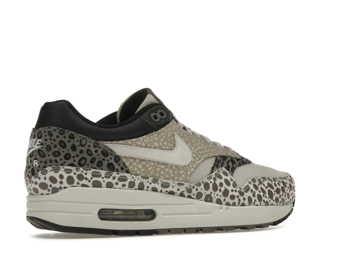 Vue 34 de Nike Air Max 1 Grey Safari