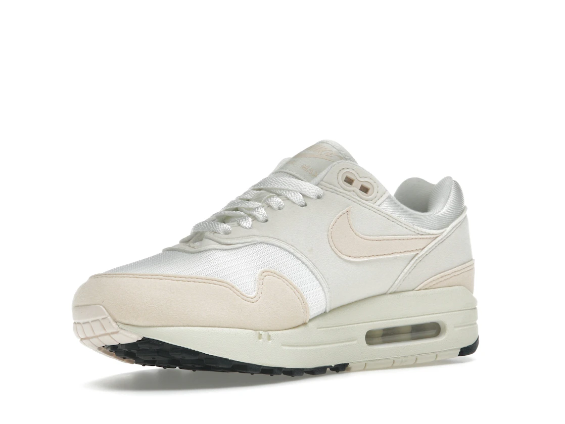 Vue 15 de Nike Air Max 1 Guava Ice 