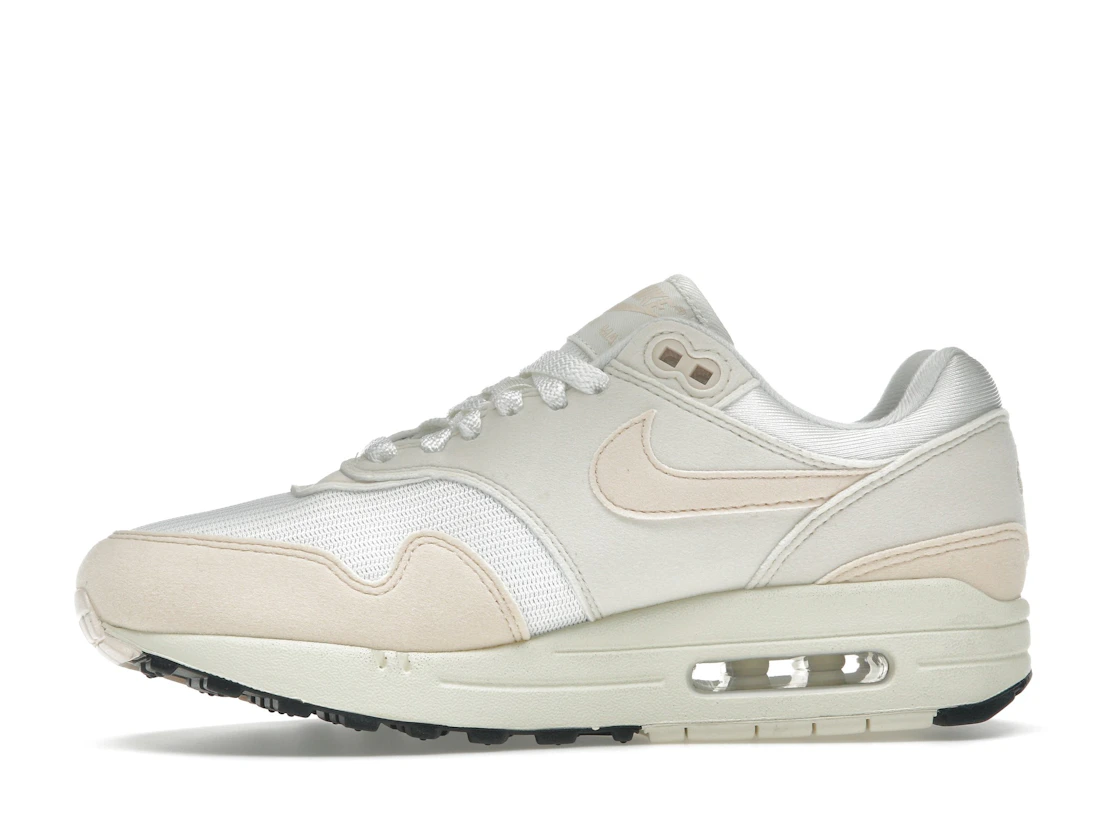 Vue 18 de Nike Air Max 1 Guava Ice 