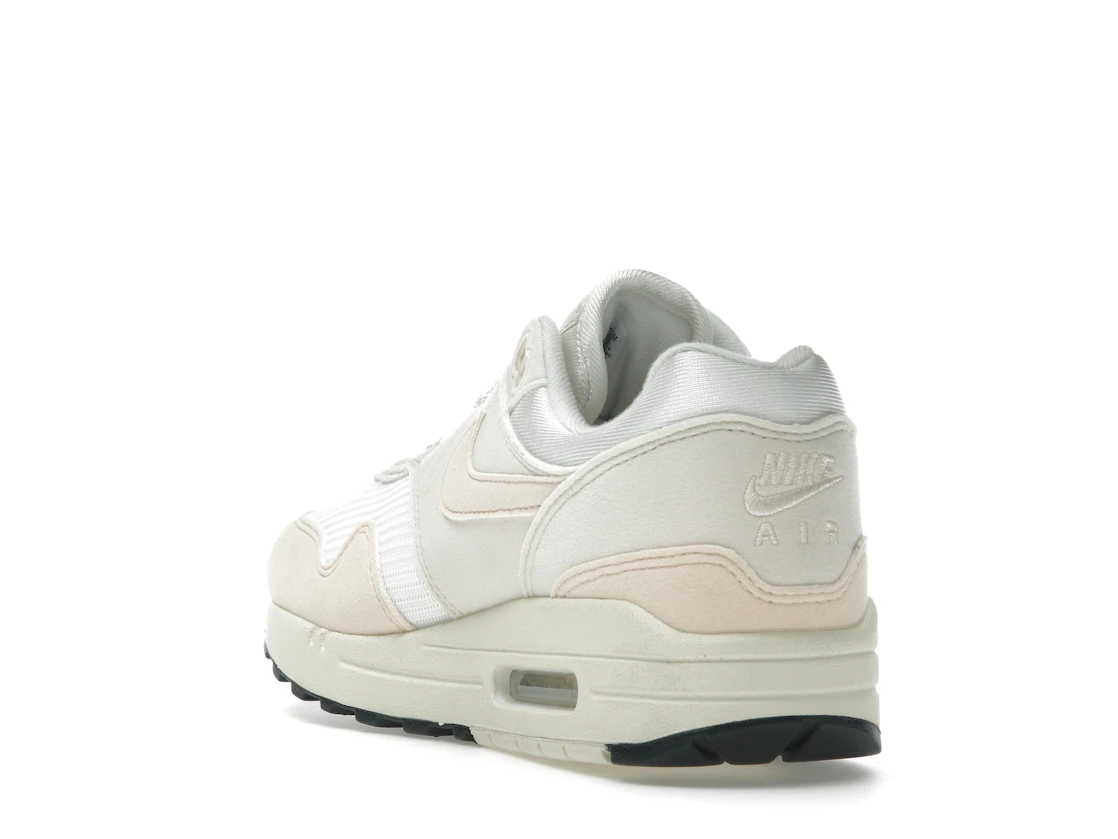 Vue 25 de Nike Air Max 1 Guava Ice 