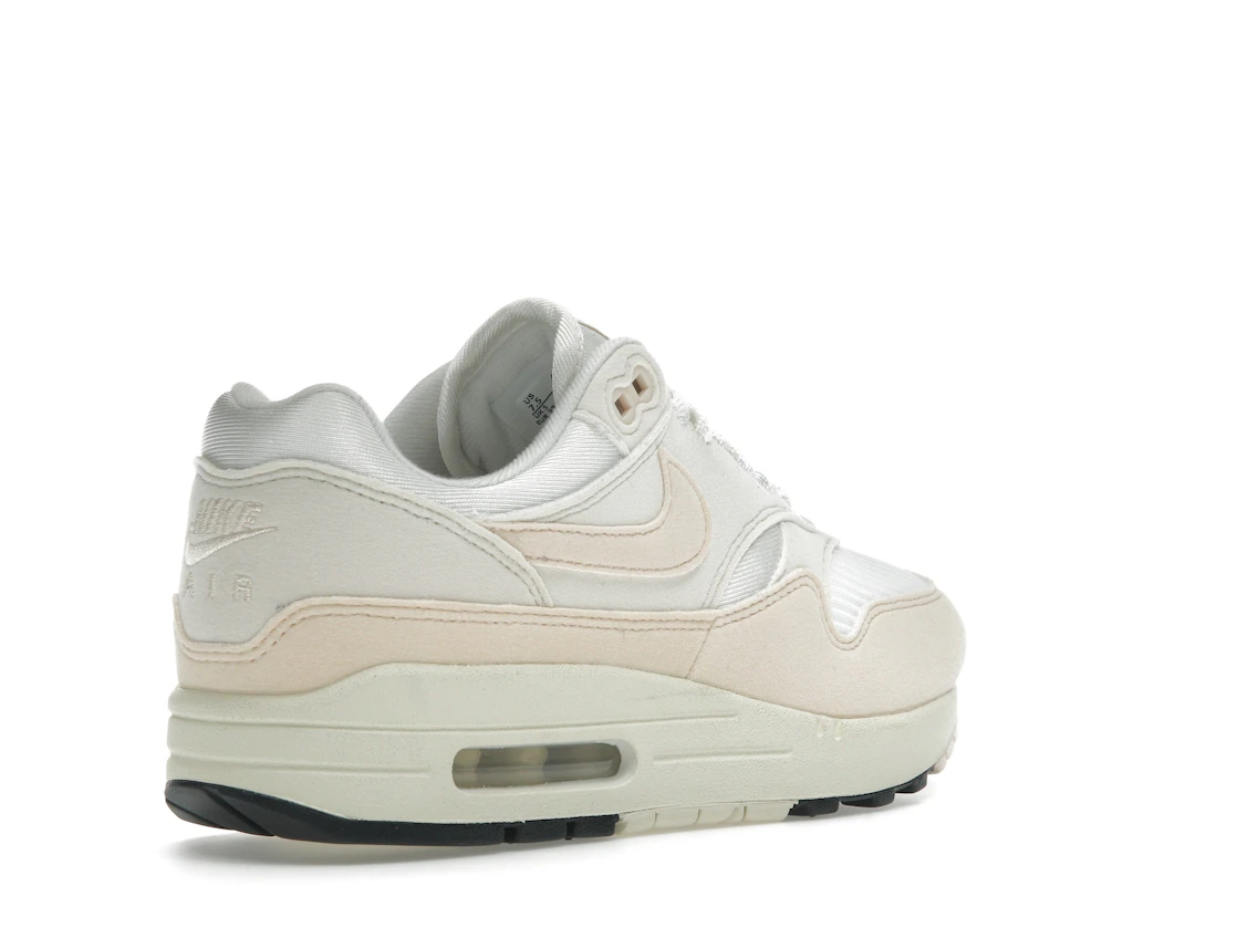 Vue 32 de Nike Air Max 1 Guava Ice 