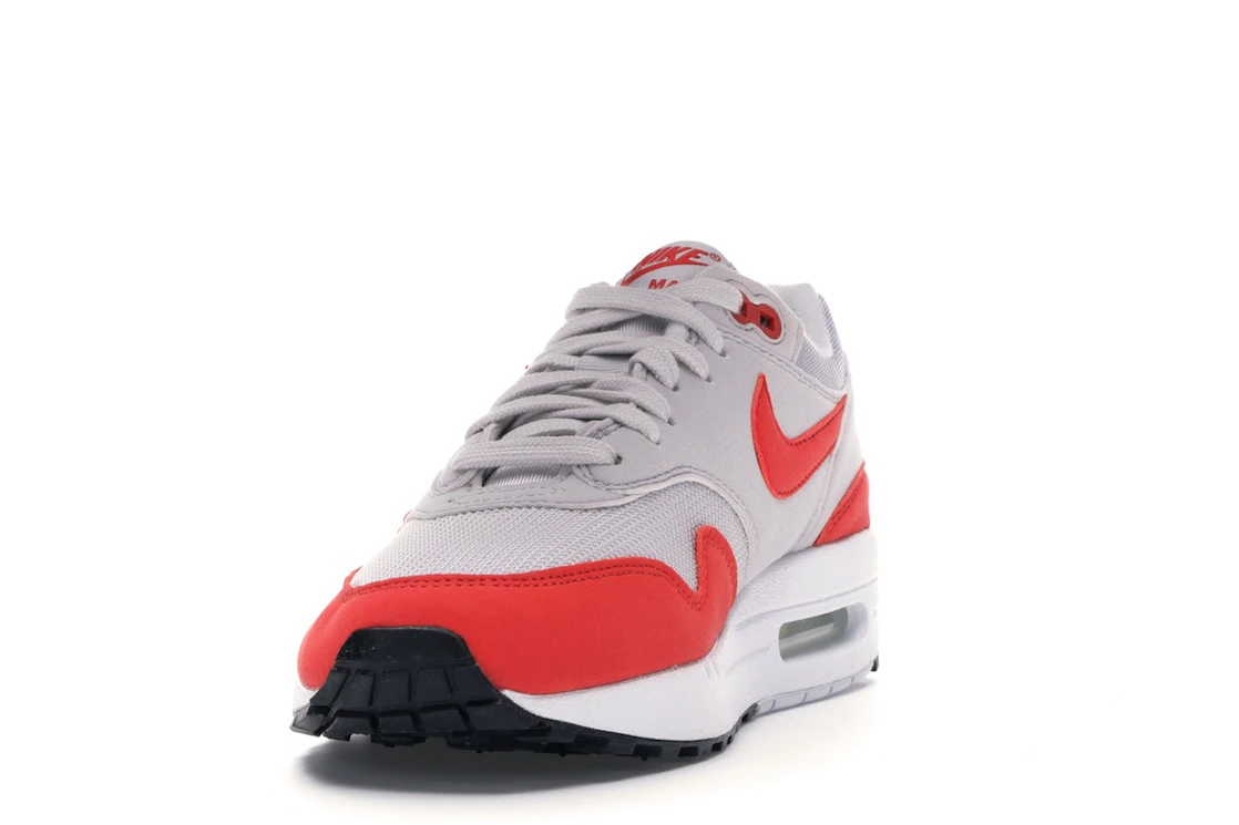 Vue 12 de Nike Air Max 1 Habanero Red 