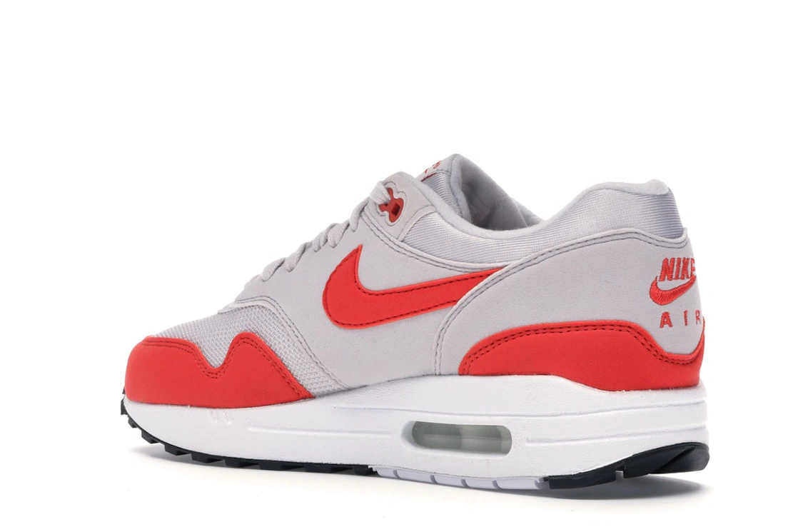 Vue 23 de Nike Air Max 1 Habanero Red 