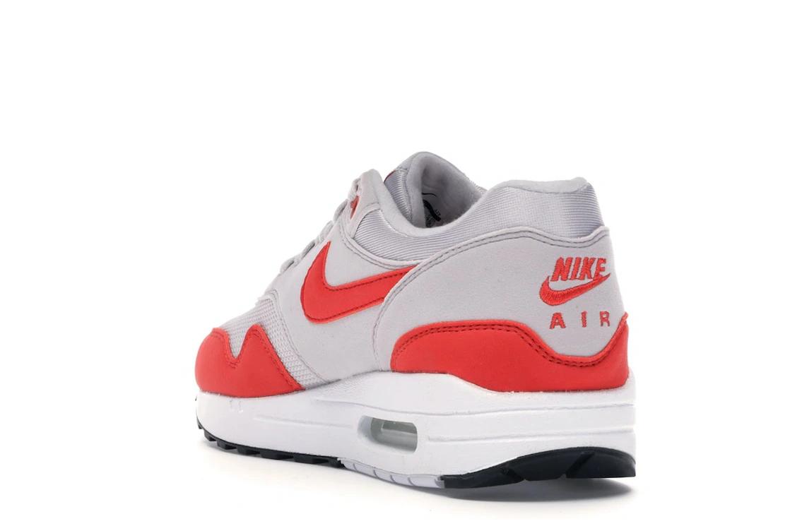 Vue 25 de Nike Air Max 1 Habanero Red 