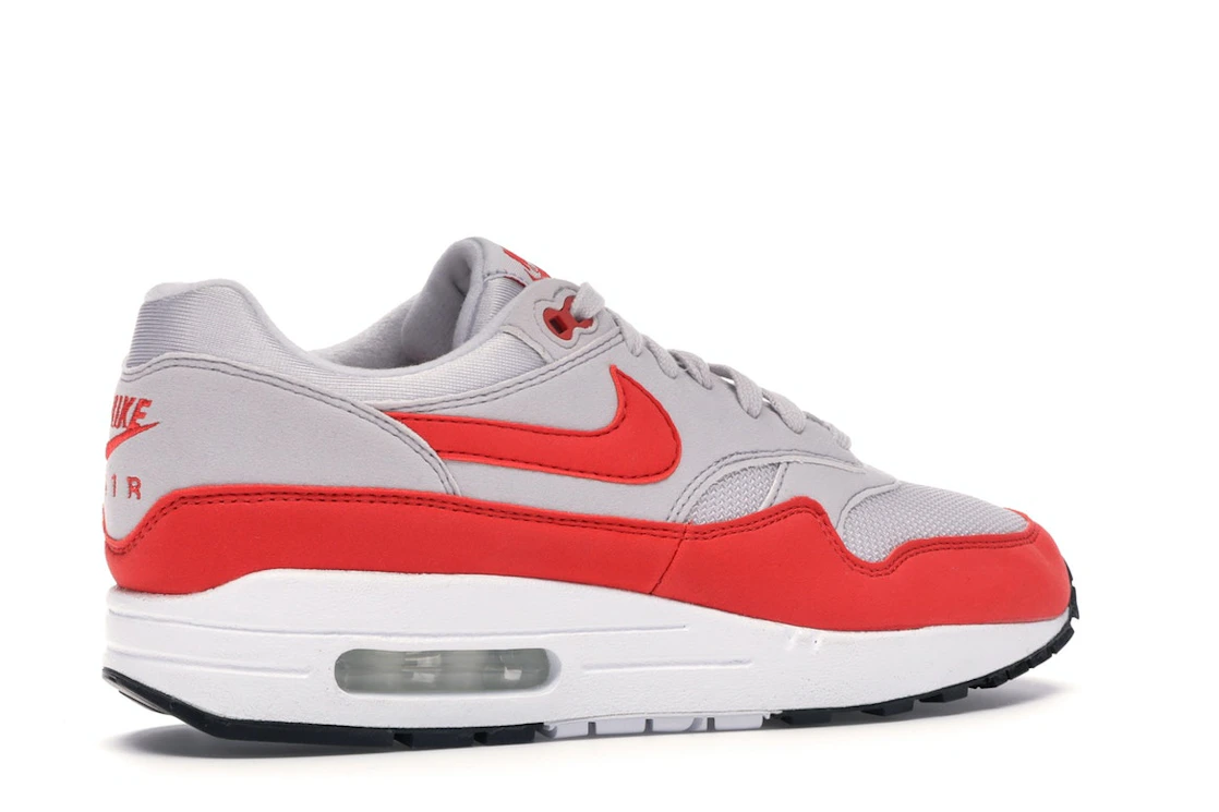 Vue 34 de Nike Air Max 1 Habanero Red 