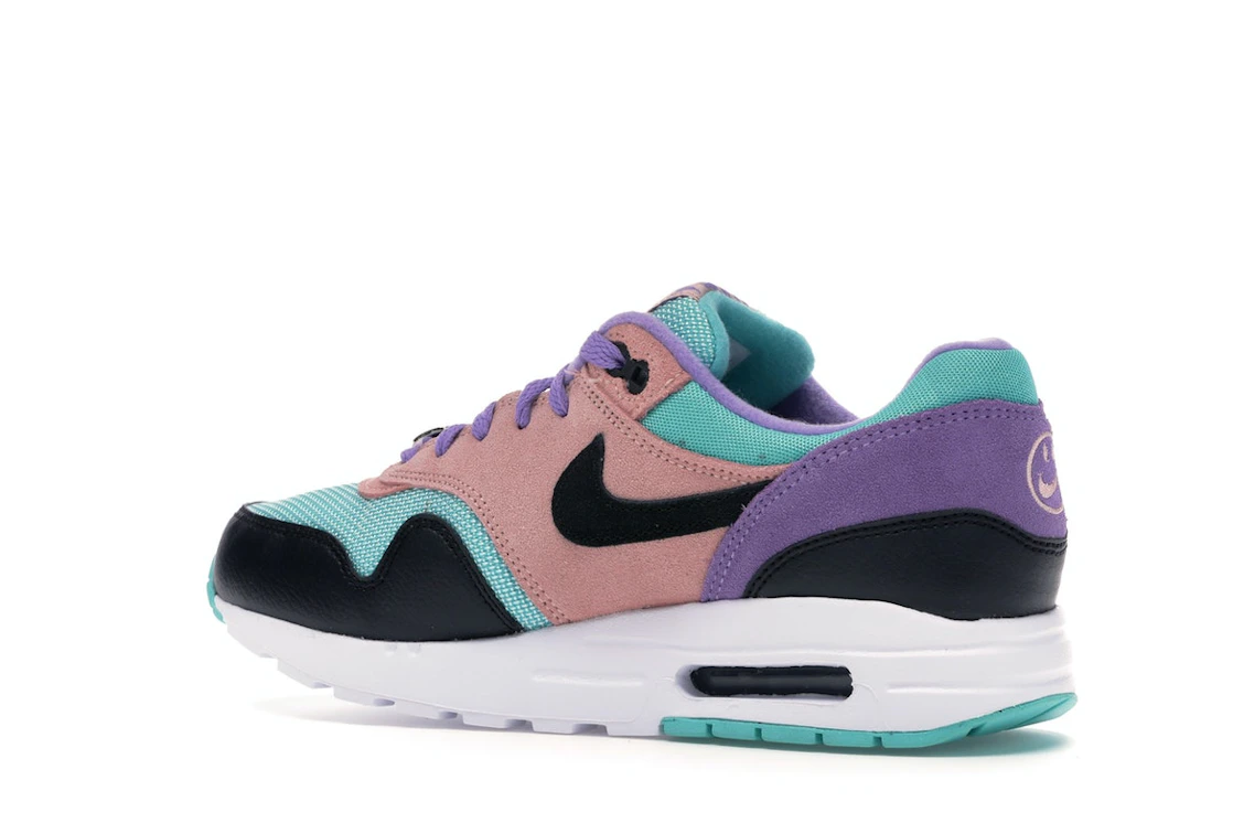Vue 22 de Nike Air Max 1 Have a Nike Day (GS)