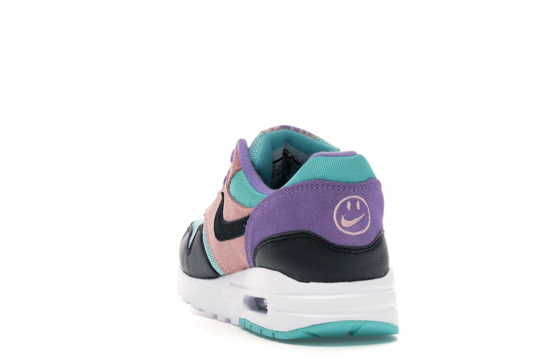 Vue 26 de Nike Air Max 1 Have a Nike Day (GS)