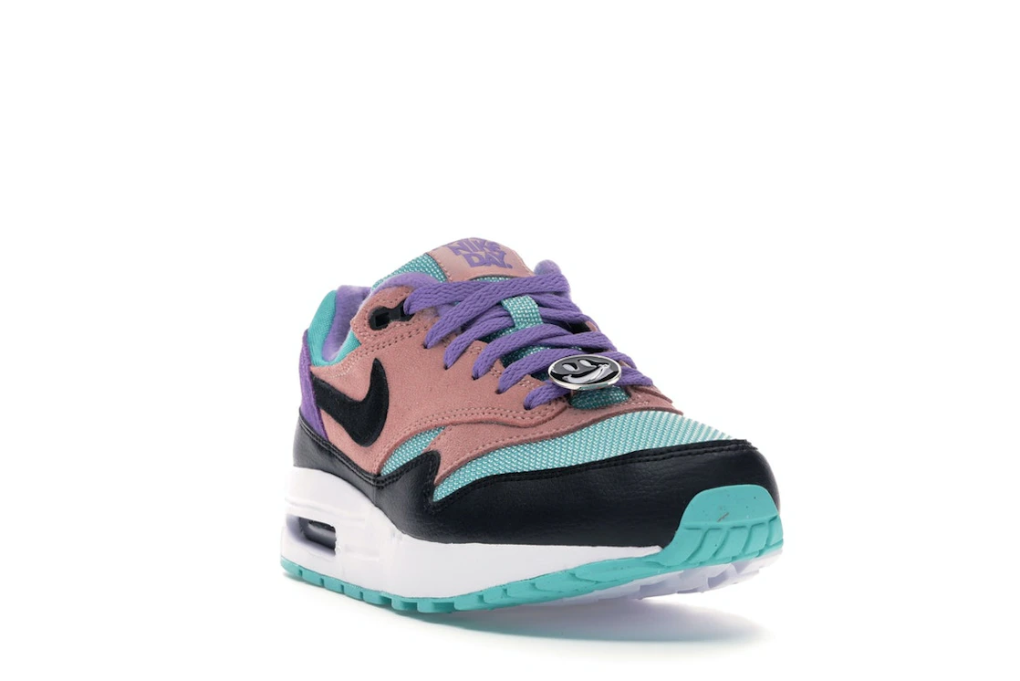 Vue 7 de Nike Air Max 1 Have a Nike Day (GS)