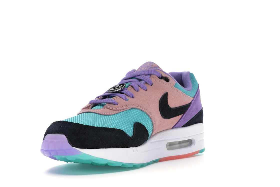 Vue 14 de Nike Air Max 1 Have a Nike Day