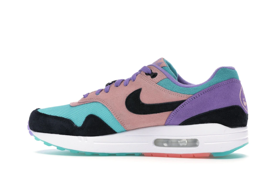 Vue 21 de Nike Air Max 1 Have a Nike Day