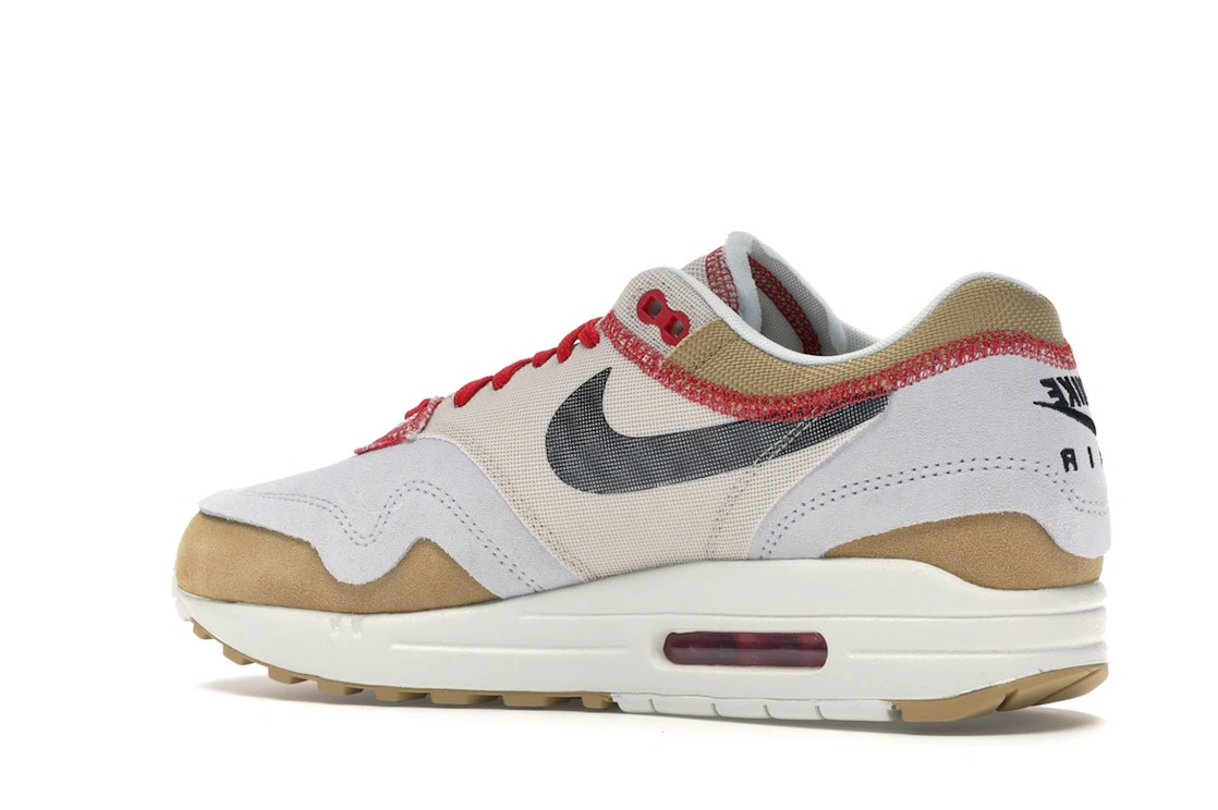 Vue 22 de Nike Air Max 1 Inside Out Club Gold Black