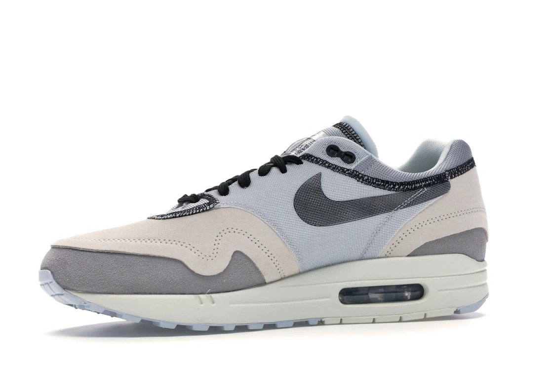 Vue 17 de Nike Air Max 1 Inside Out Phantom Black