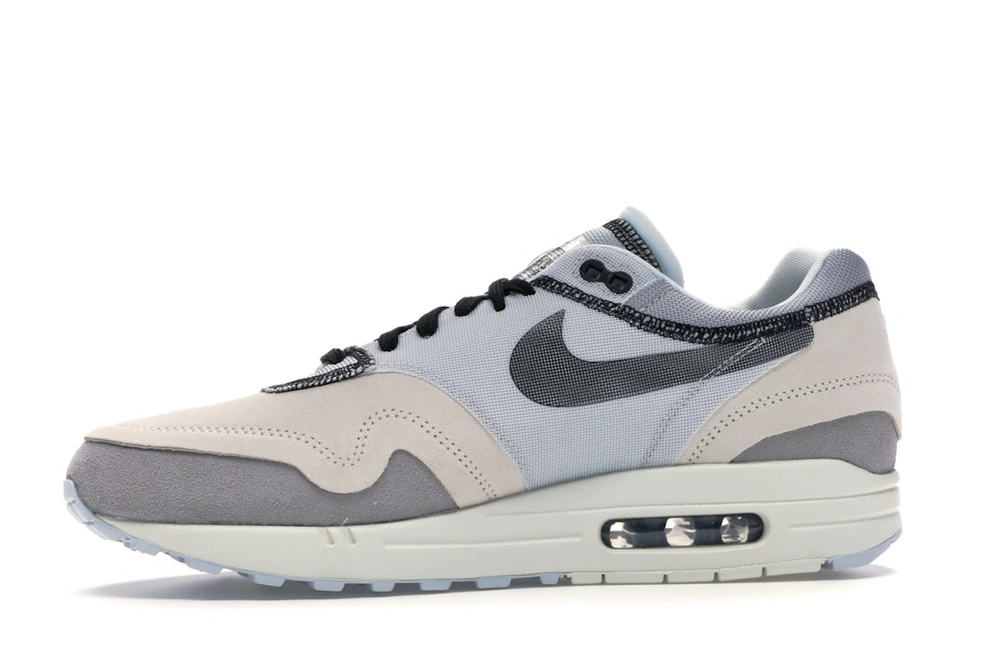 Vue 18 de Nike Air Max 1 Inside Out Phantom Black