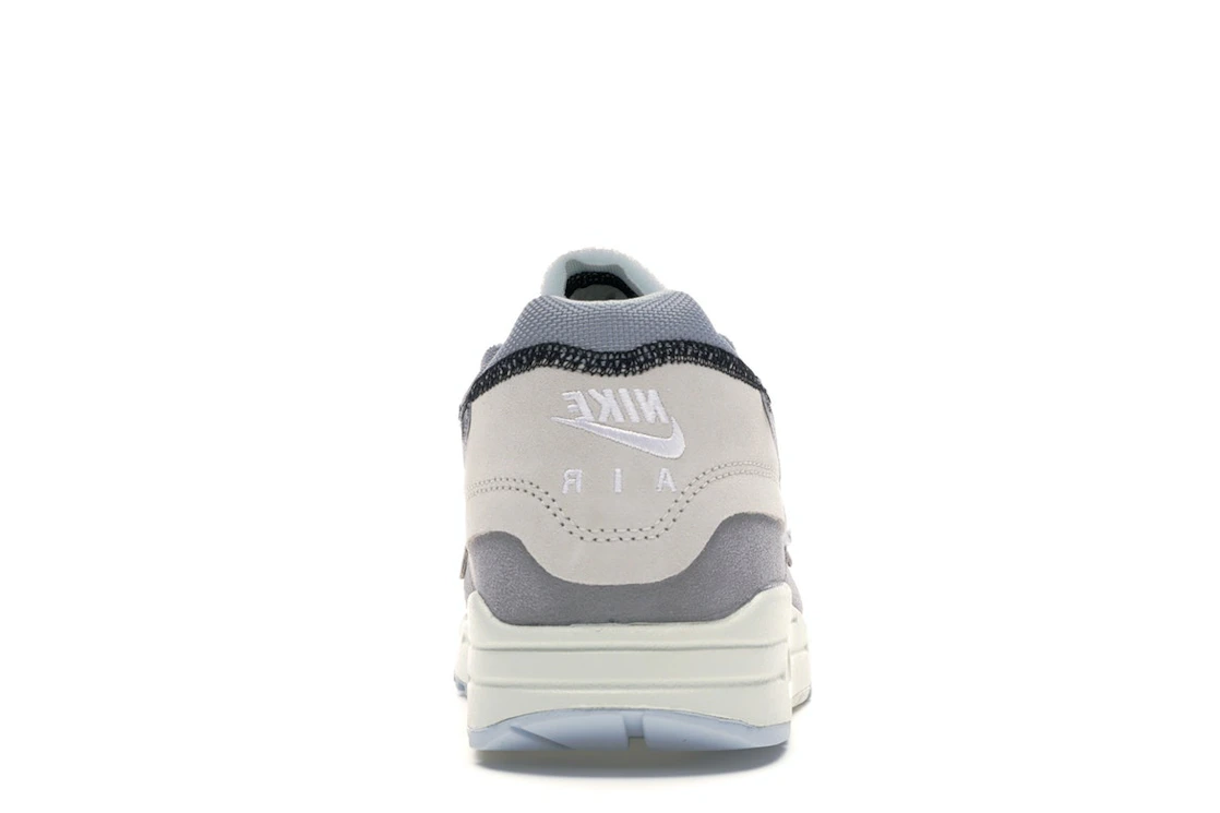 Vue 28 de Nike Air Max 1 Inside Out Phantom Black