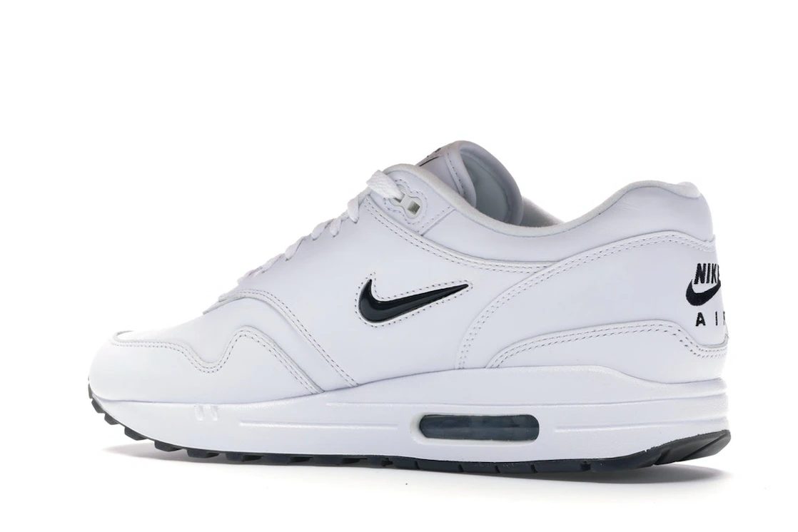 Vue 22 de Nike Air Max 1 Jewel Black Diamond