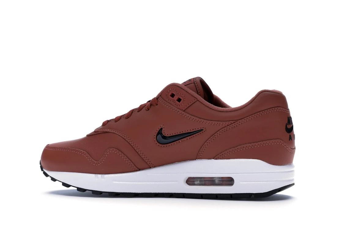Vue 21 de Nike Air Max 1 Jewel Dusty Peach