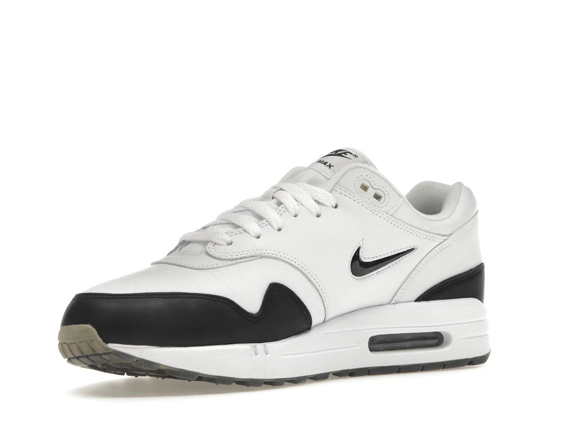 Vue 15 de Nike Air Max 1 Jewel White Black (2017)