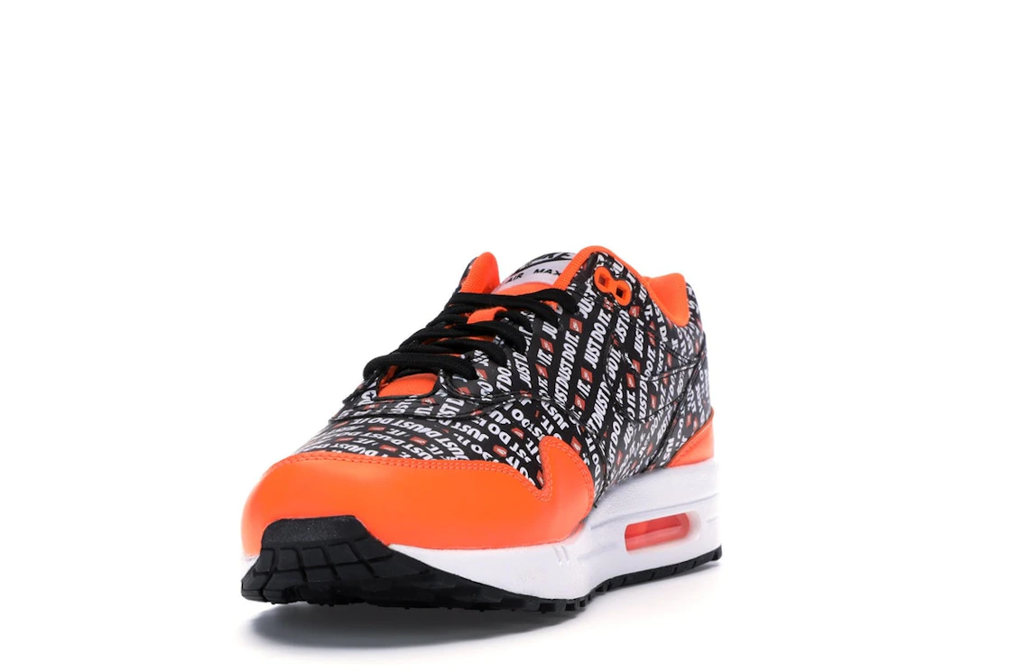 Vue 13 de Nike Air Max 1 Just Do It Pack Black Orange