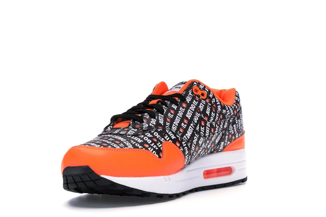 Vue 14 de Nike Air Max 1 Just Do It Pack Black Orange