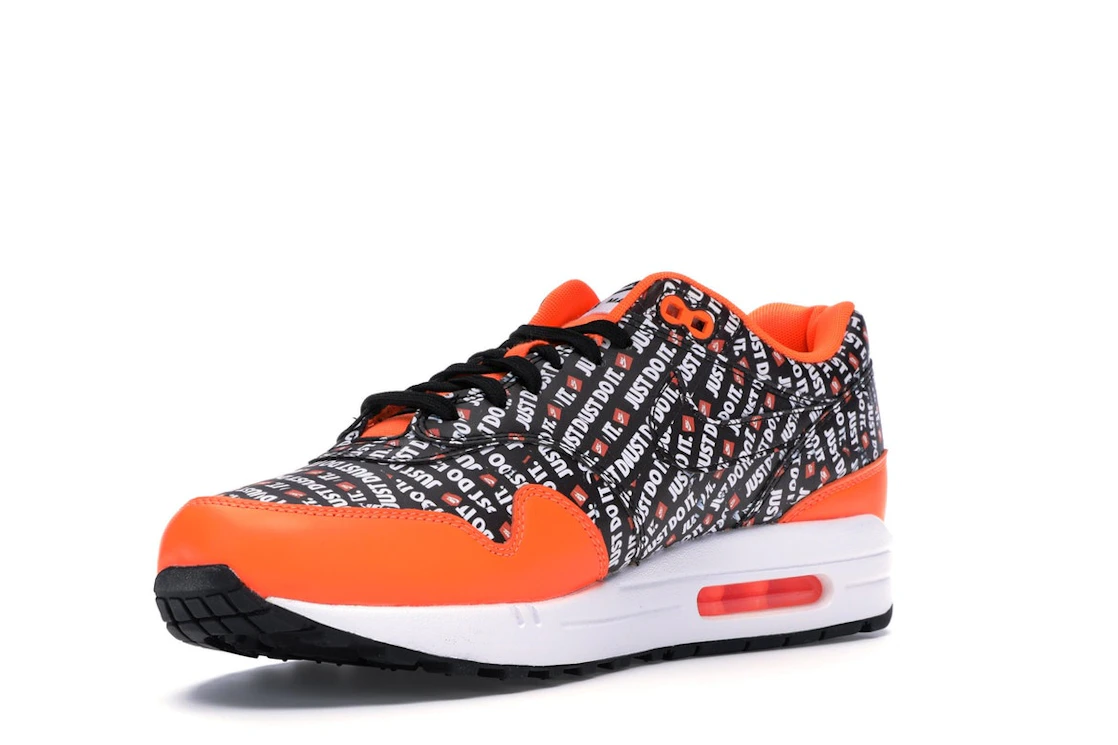 Vue 15 de Nike Air Max 1 Just Do It Pack Black Orange