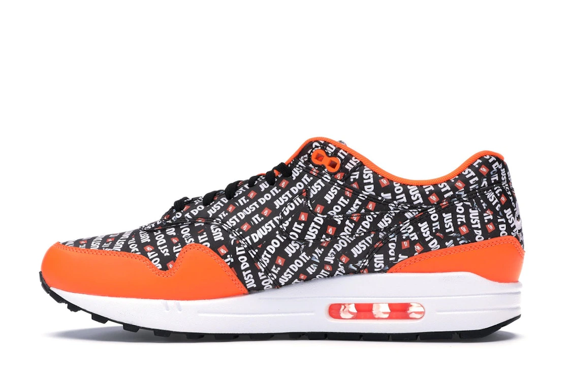 Vue 20 de Nike Air Max 1 Just Do It Pack Black Orange