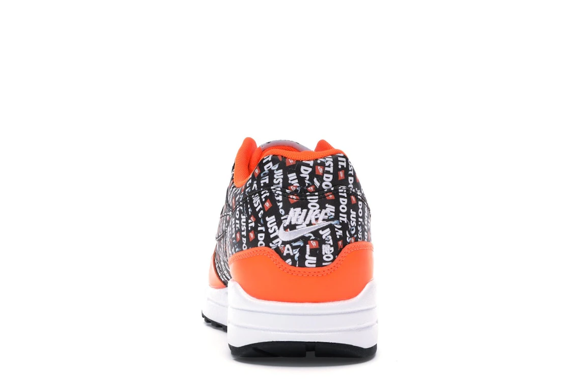 Vue 28 de Nike Air Max 1 Just Do It Pack Black Orange