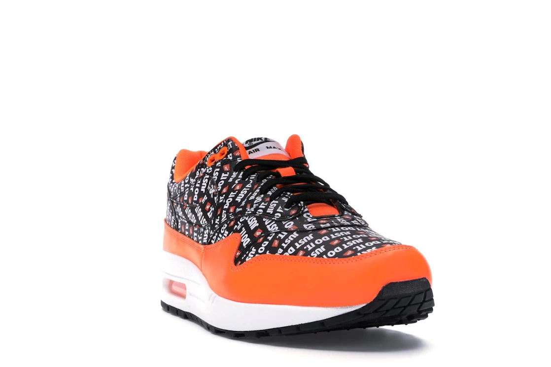 Vue 8 de Nike Air Max 1 Just Do It Pack Black Orange