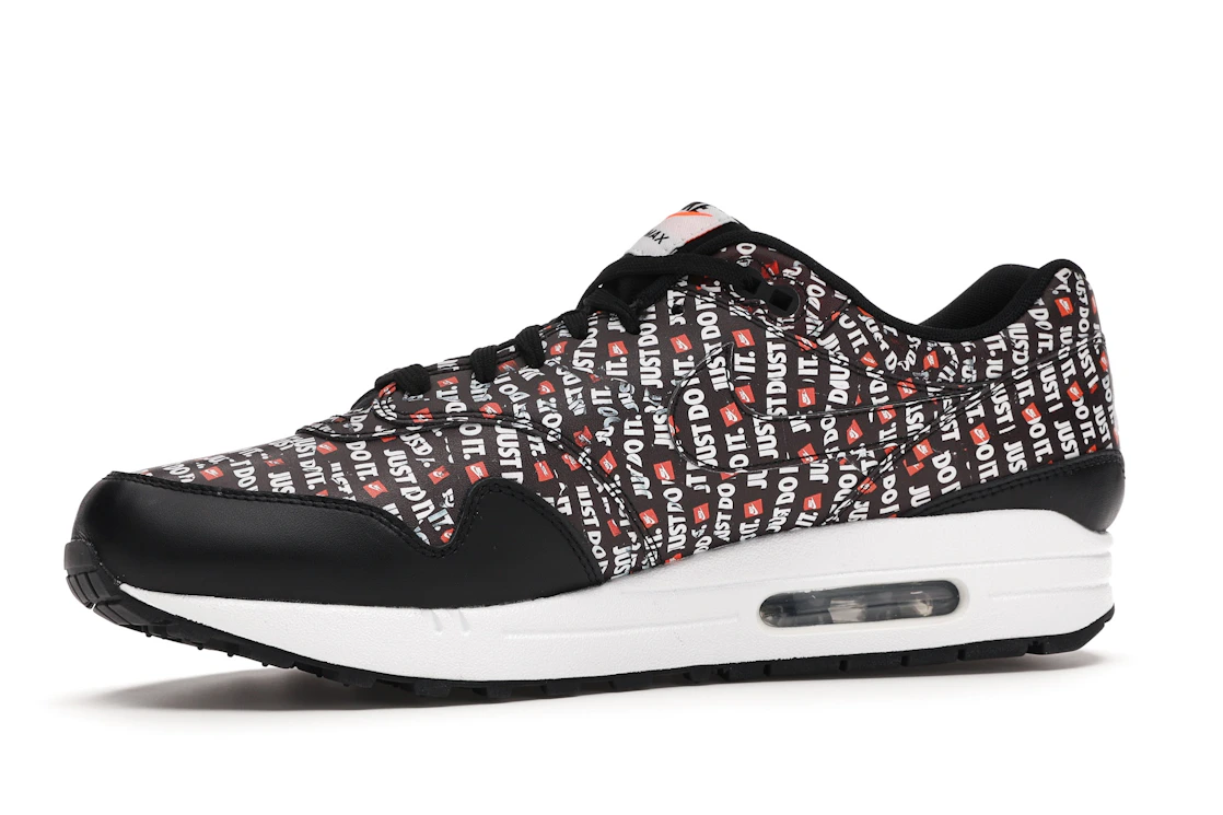 Vue 17 de Nike Air Max 1 Just Do It Pack Black