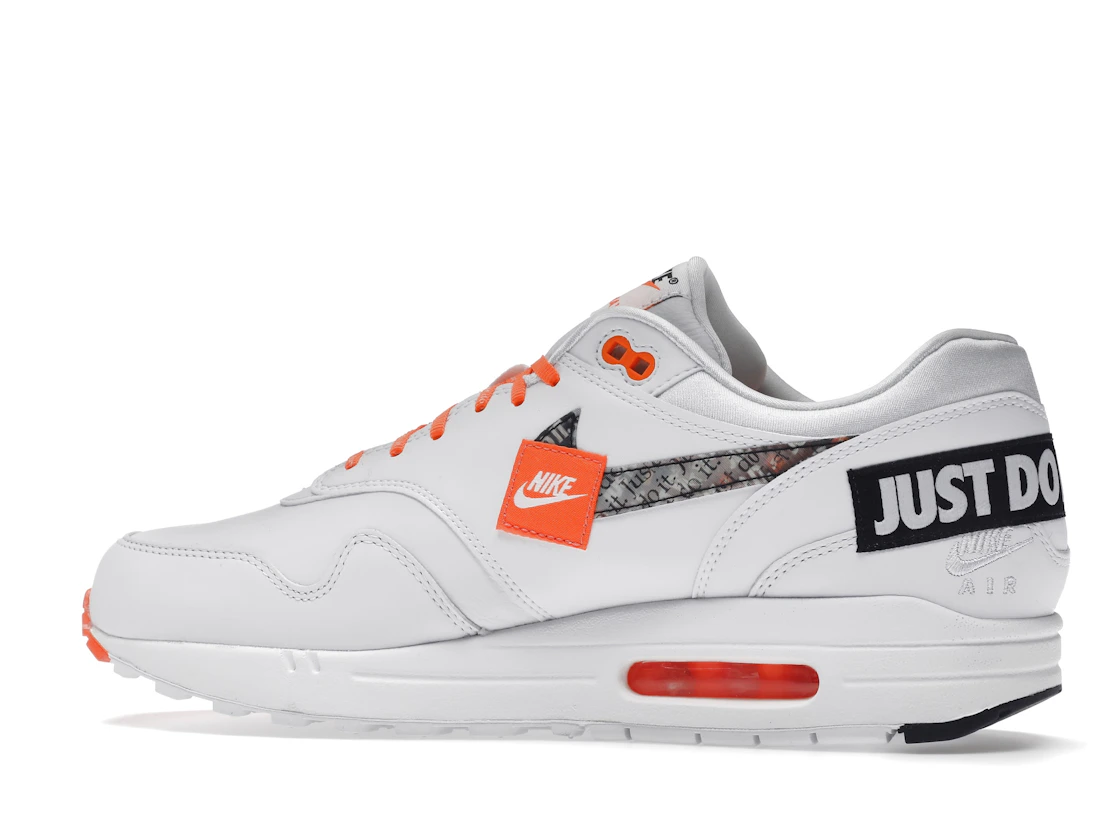 Vue 21 de Nike Air Max 1 Just Do It Pack White