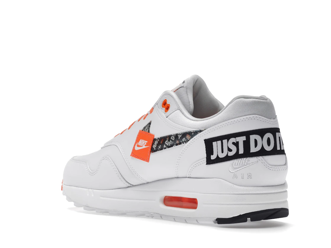Vue 24 de Nike Air Max 1 Just Do It Pack White