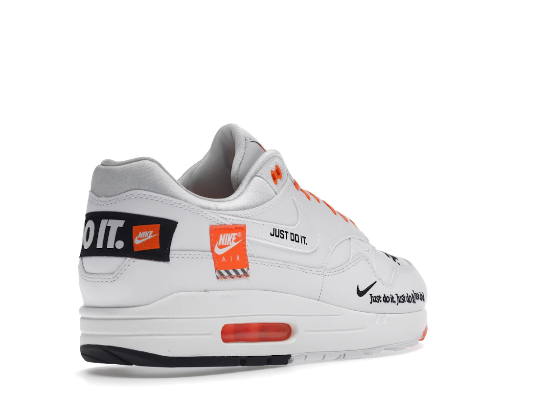 Vue 32 de Nike Air Max 1 Just Do It Pack White