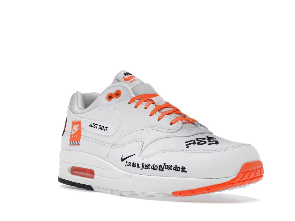 Vue 6 de Nike Air Max 1 Just Do It Pack White