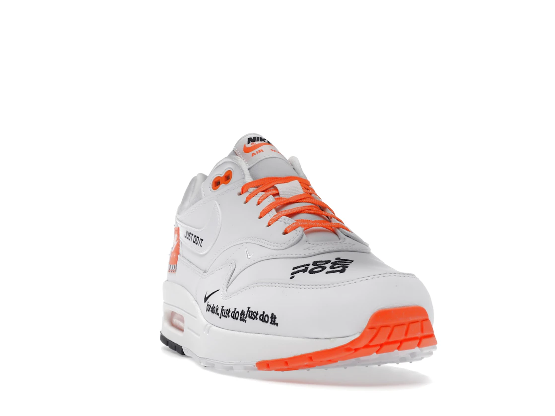 Vue 8 de Nike Air Max 1 Just Do It Pack White