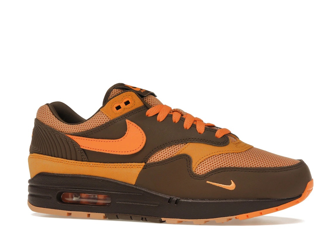 Vue 3 de Nike Air Max 1 King’s Day