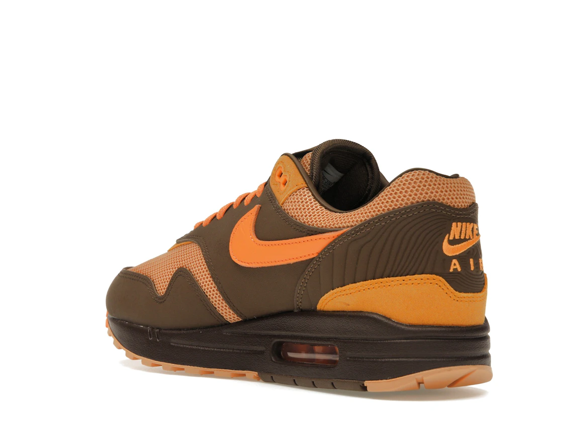 Vue 24 de Nike Air Max 1 King’s Day