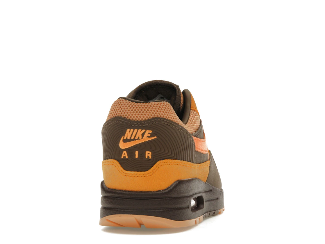 Vue 29 de Nike Air Max 1 King’s Day