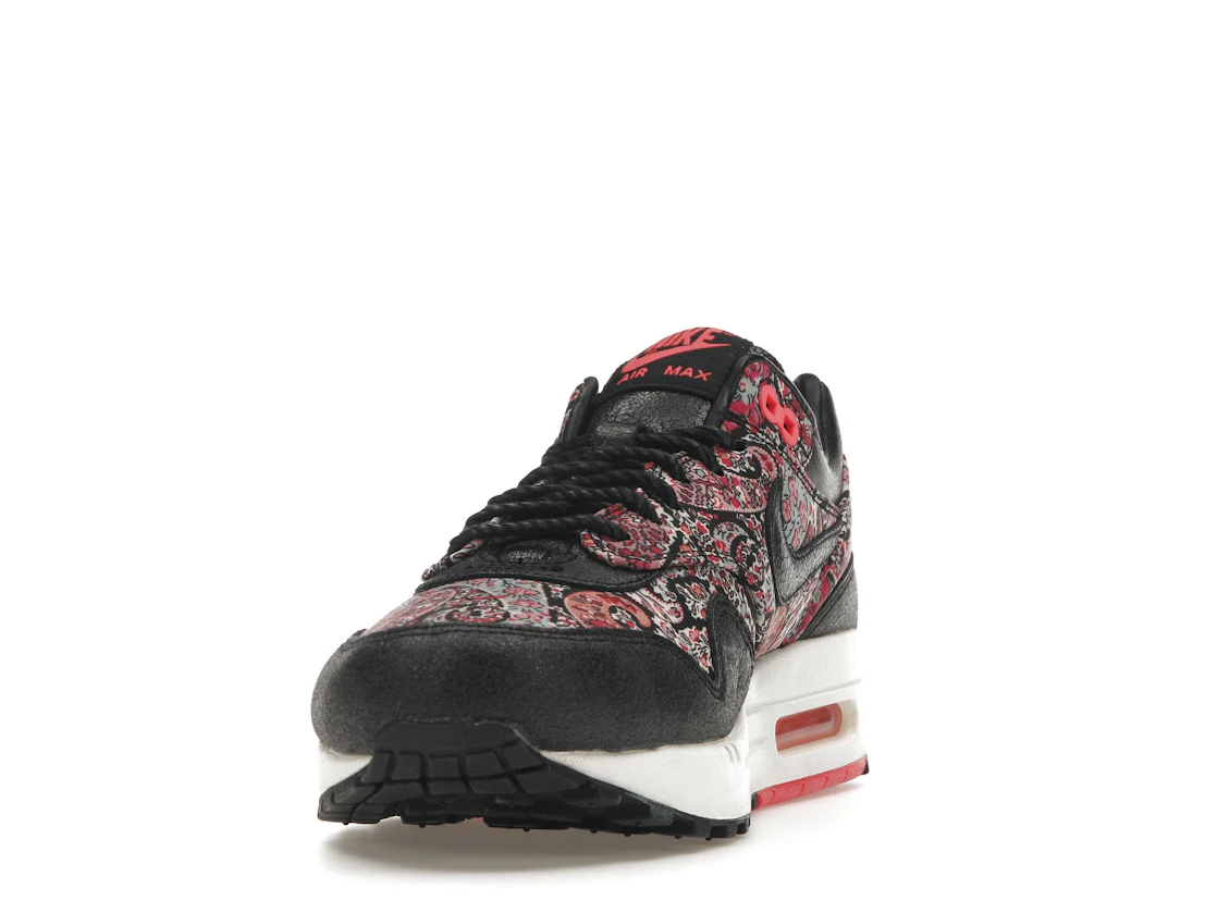 Vue 12 de Nike Air Max 1 Liberty Black Paisley 
