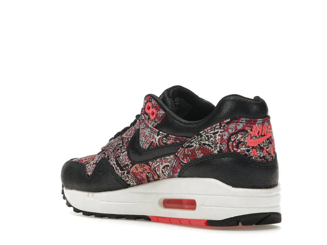 Vue 24 de Nike Air Max 1 Liberty Black Paisley 