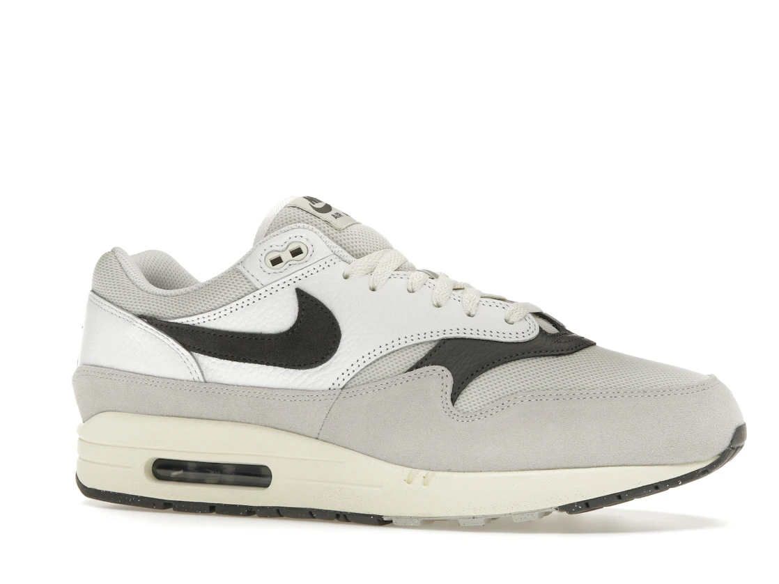 Vue 3 de Nike Air Max 1 Light Bone Iron Grey
