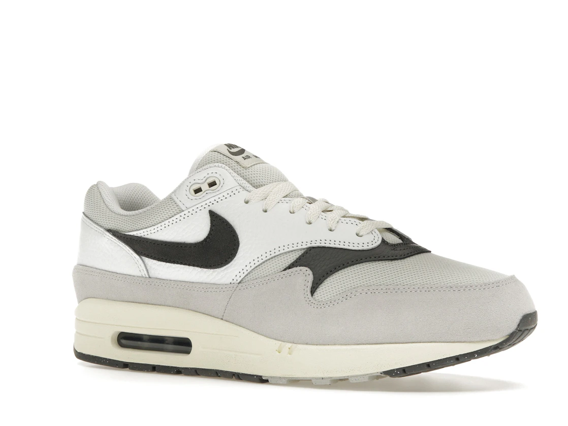Vue 4 de Nike Air Max 1 Light Bone Iron Grey