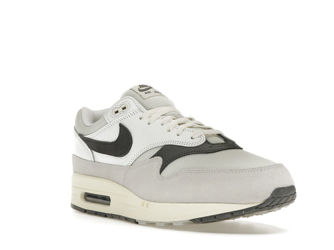 Vue 6 de Nike Air Max 1 Light Bone Iron Grey