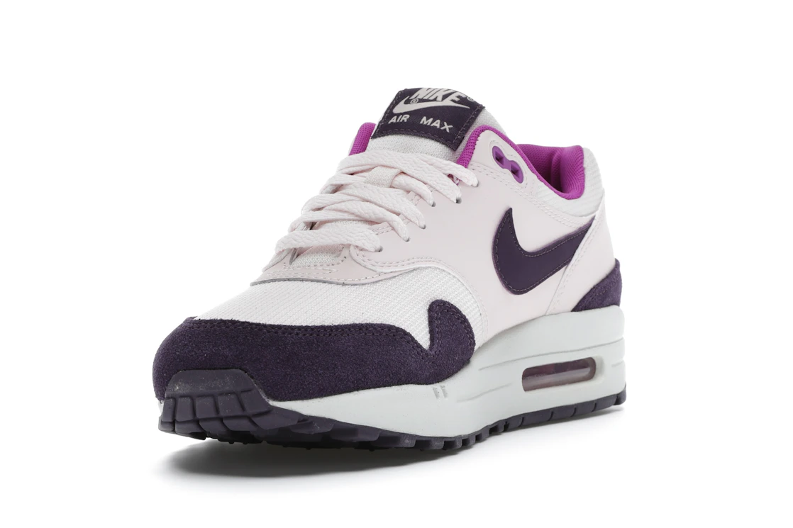 Vue 13 de Nike Air Max 1 Light Soft Pink Grand Purple 