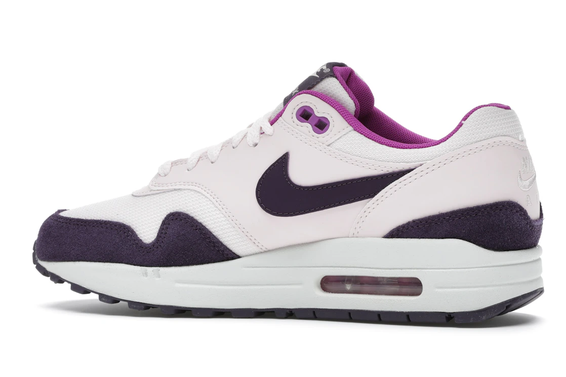 Vue 21 de Nike Air Max 1 Light Soft Pink Grand Purple 