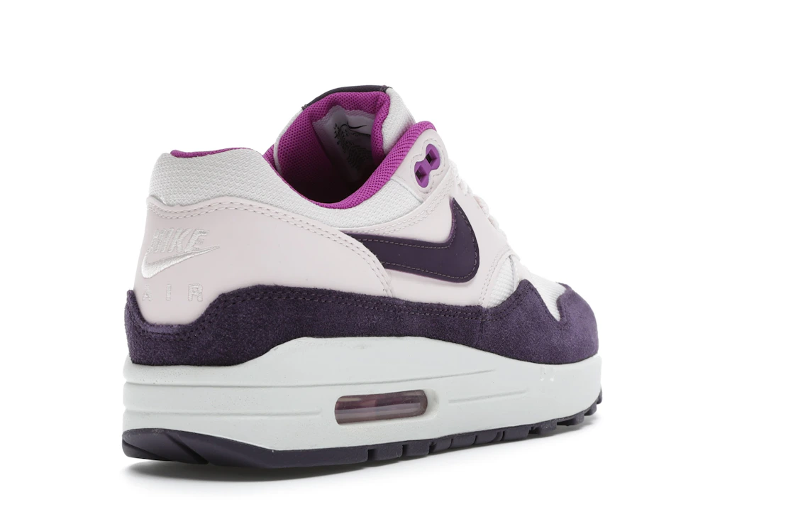 Vue 31 de Nike Air Max 1 Light Soft Pink Grand Purple 