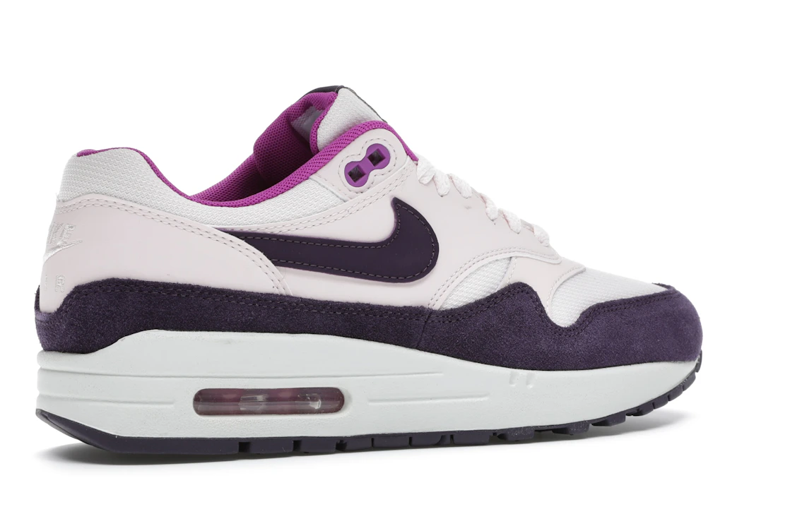 Vue 34 de Nike Air Max 1 Light Soft Pink Grand Purple 