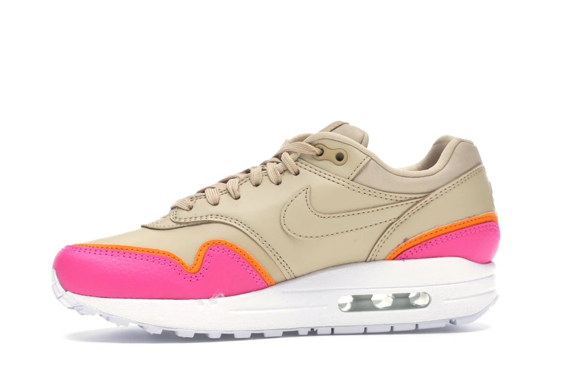 Vue 18 de Nike Air Max 1 Liner Tan 