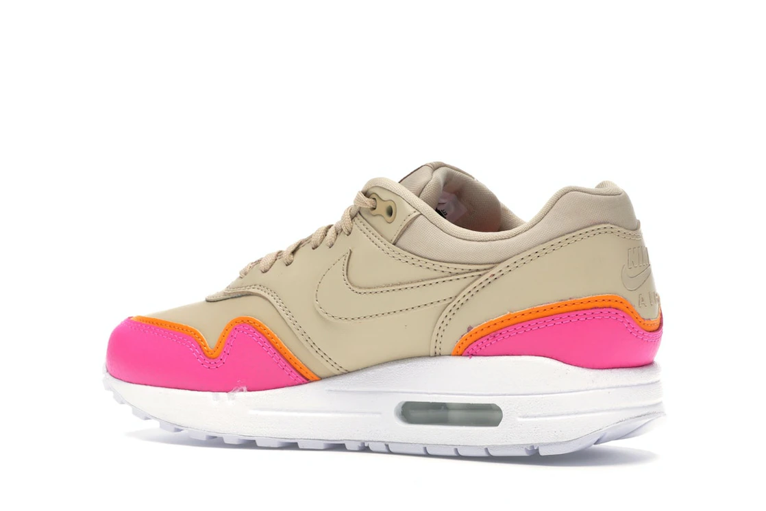 Vue 22 de Nike Air Max 1 Liner Tan 