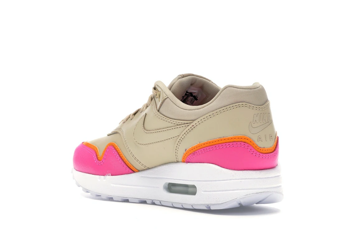 Vue 24 de Nike Air Max 1 Liner Tan 